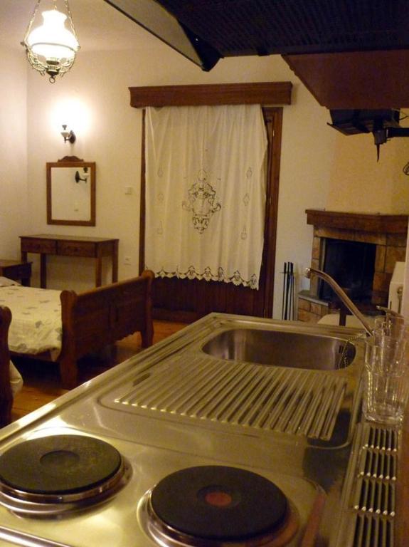 Archontiko Christodoulou Aparthotel Vronteron  Luaran gambar